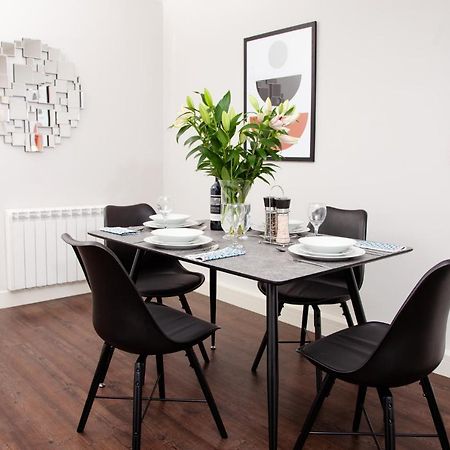 High Life Serviced Apartments - Old Town Swindon Dış mekan fotoğraf