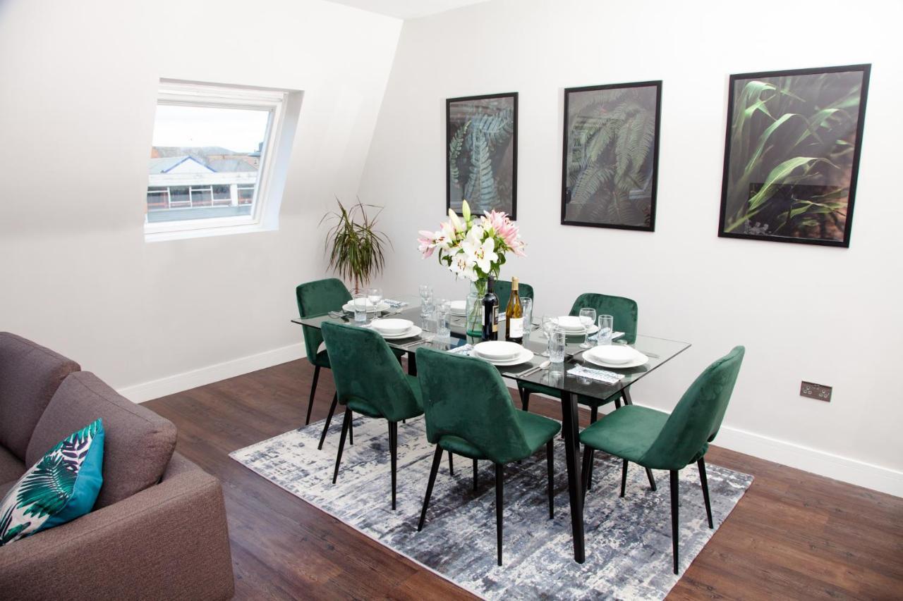 High Life Serviced Apartments - Old Town Swindon Dış mekan fotoğraf