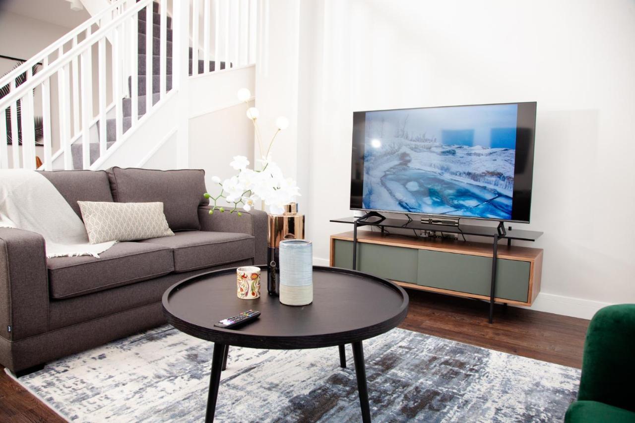 High Life Serviced Apartments - Old Town Swindon Dış mekan fotoğraf