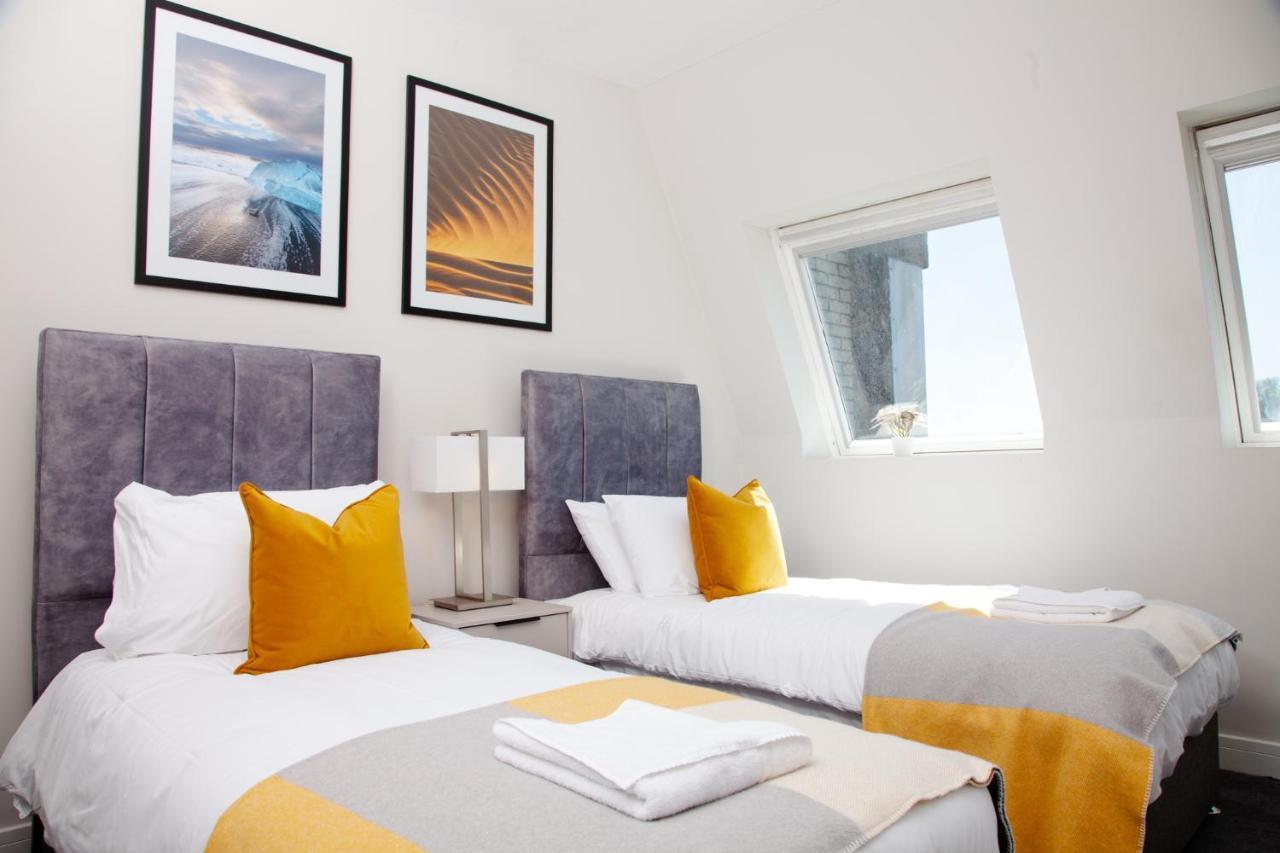 High Life Serviced Apartments - Old Town Swindon Dış mekan fotoğraf